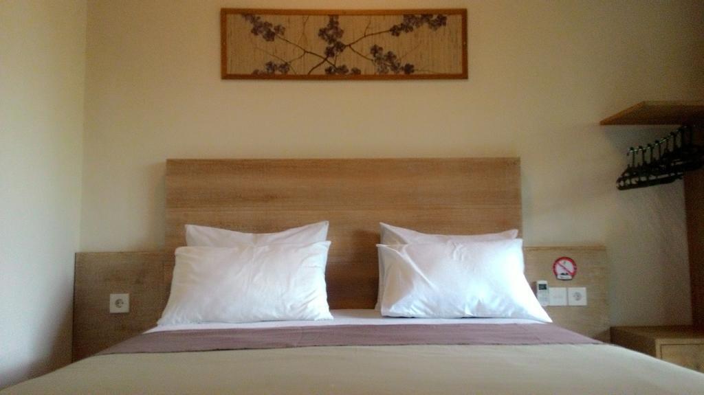 Hotel Kubu Carik Legian Exterior foto